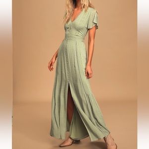 Lulu’s Completely In Love Maxi Dress